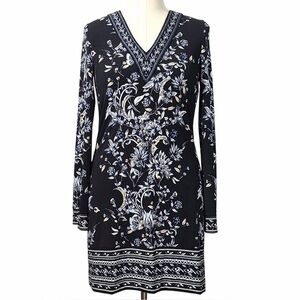 White House Black Market XS Dress Black Embroidered Floral V Neck Long Sleeve
